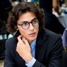 特朗普:乌克兰问题中的维和是较为简单的环节