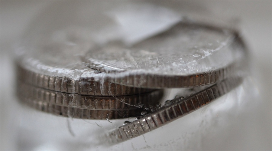 月末美元需求强劲,欧元/美元承压