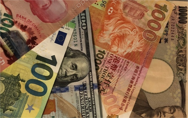 特斯拉股价下跌超过3%,影响纳斯达克100指数走势